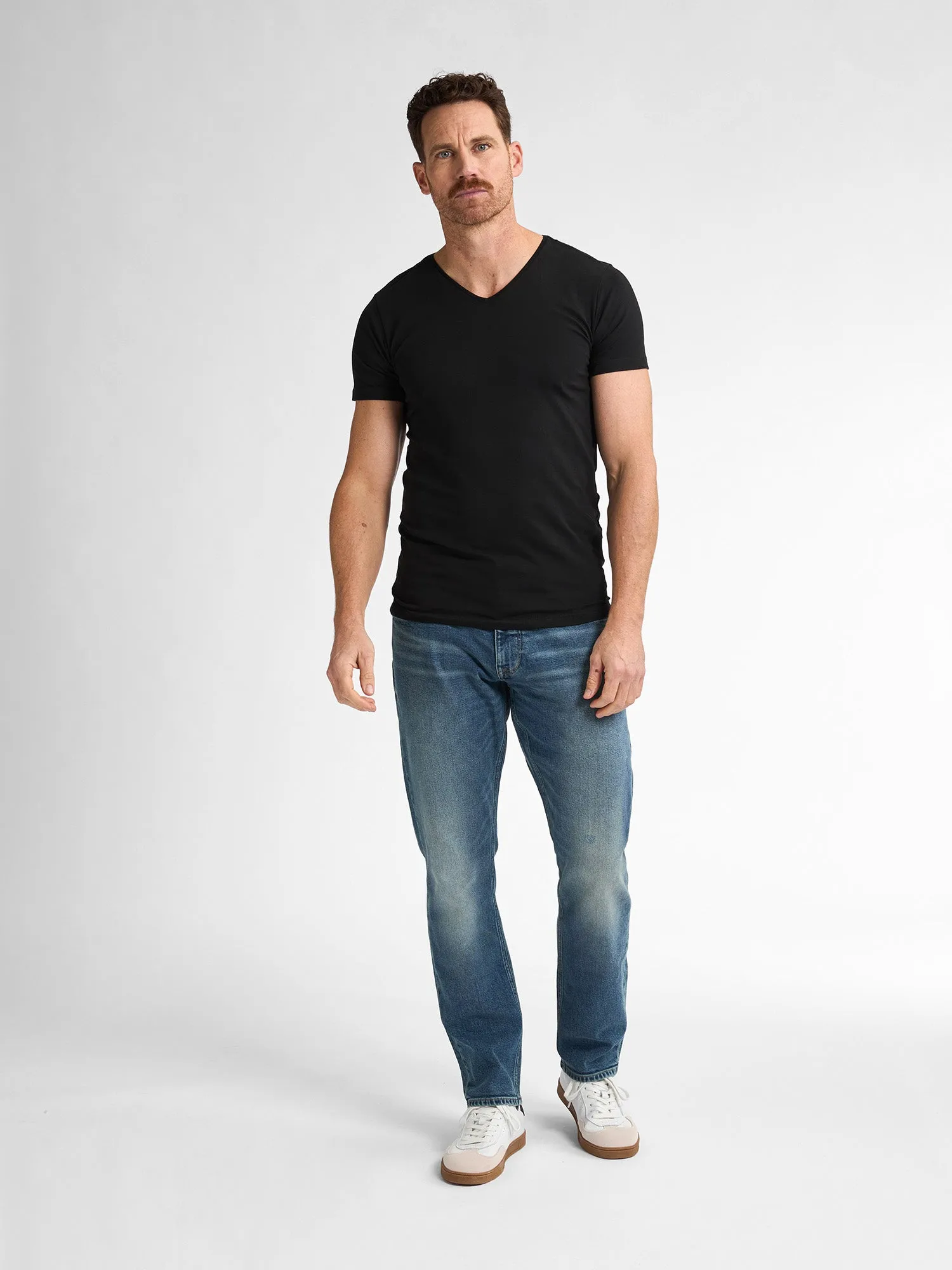 2-pack Basic T-shirt V-Neck