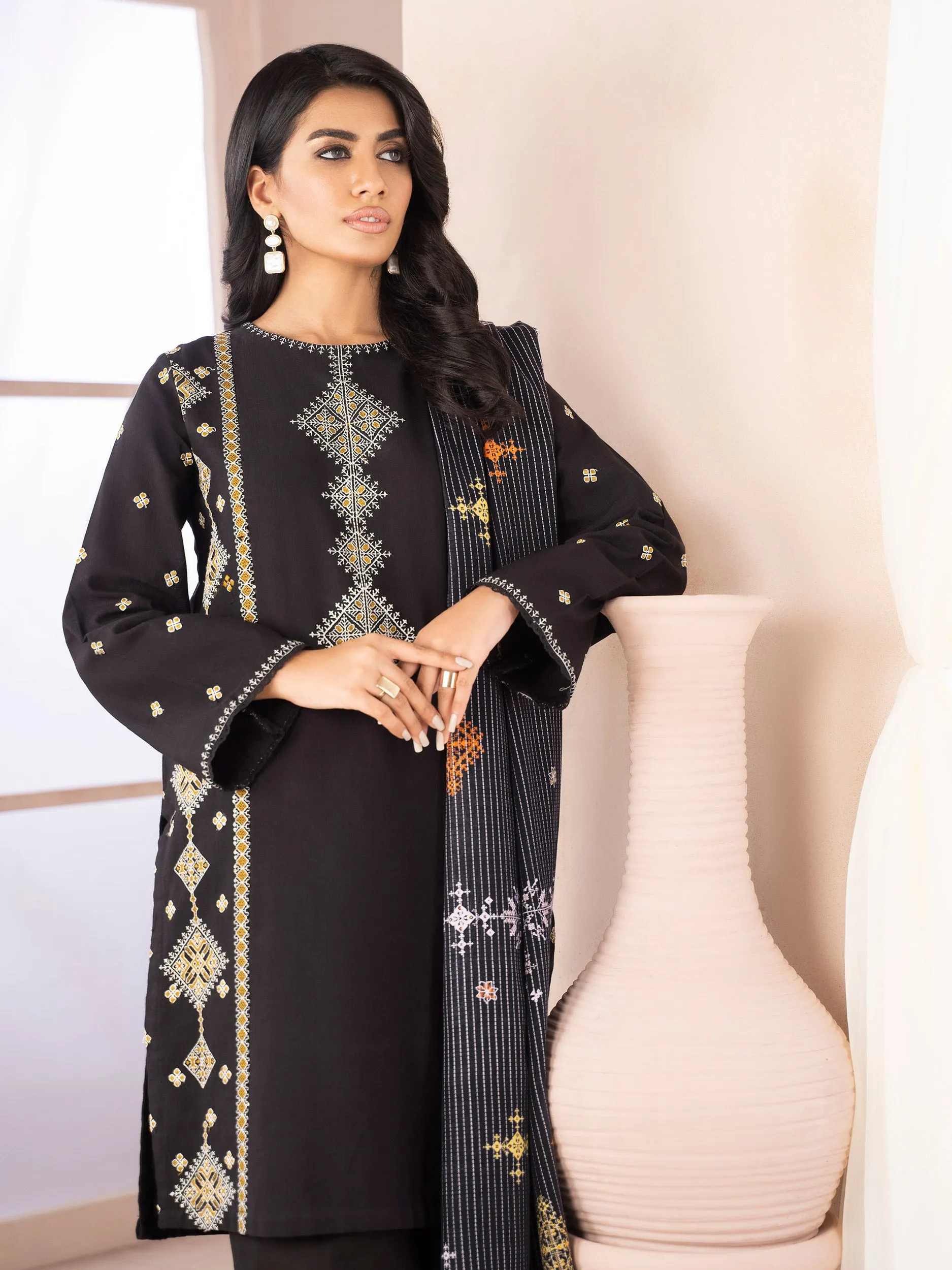 2 Piece Embroidered Khaddar Suit