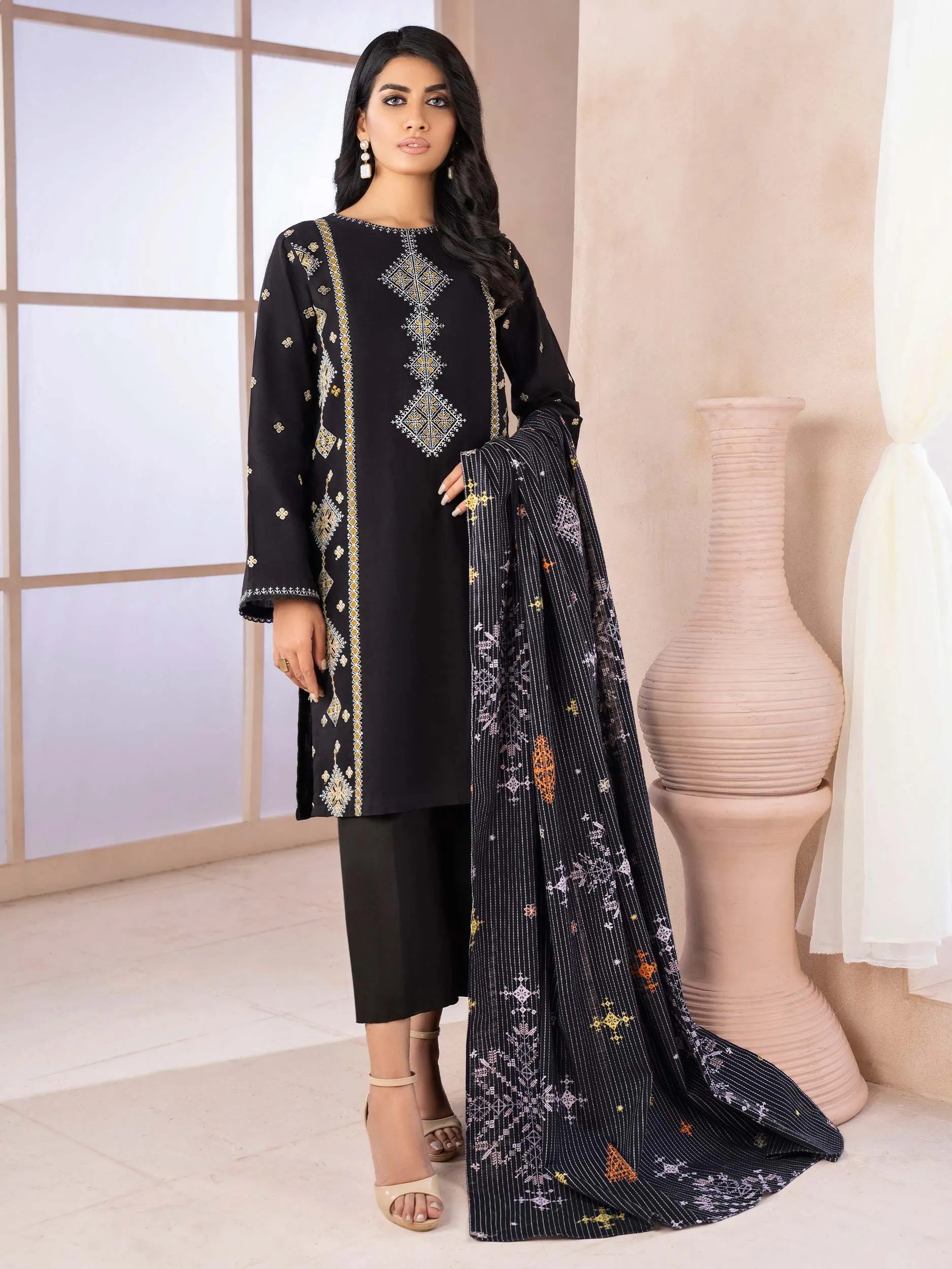 2 Piece Embroidered Khaddar Suit