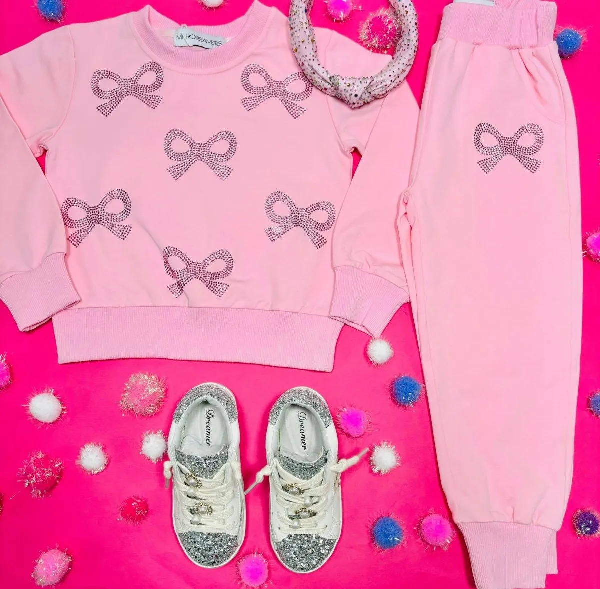 SCARLETT CRYSTAL BOW SWEATSHIRT AND SWEATPANTS SET